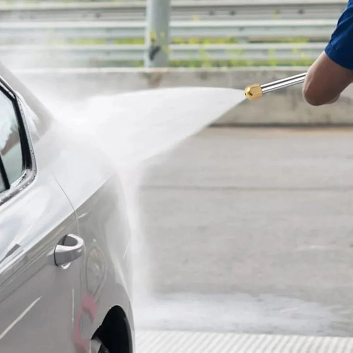 Ergonomic high-pressure garden hose nozzle ensures comfortable grip for efficient outdoor cleaning projects.