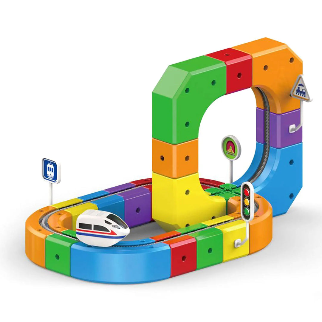 Engaging flexible railway kit, 51 pieces. Ideal for STEM learning, creative construction, and imaginative play for kids.