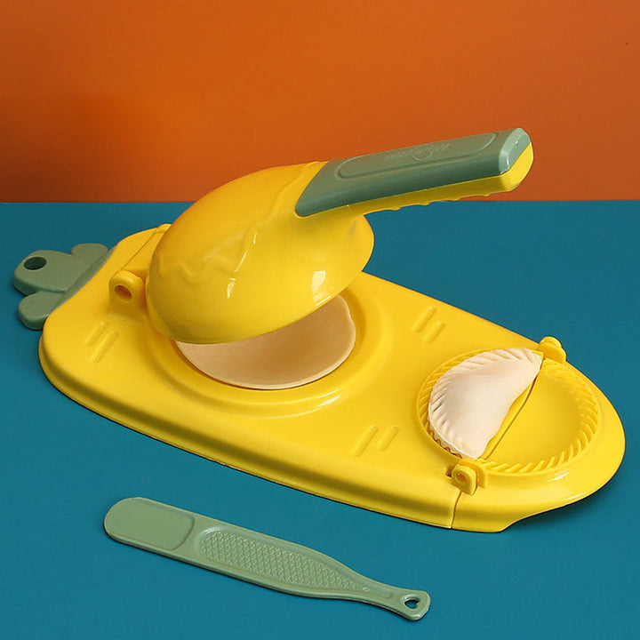 2-in-1 kitchen tool, a dumpling maker simplifying homemade food prepartion for cooking enthusiasts