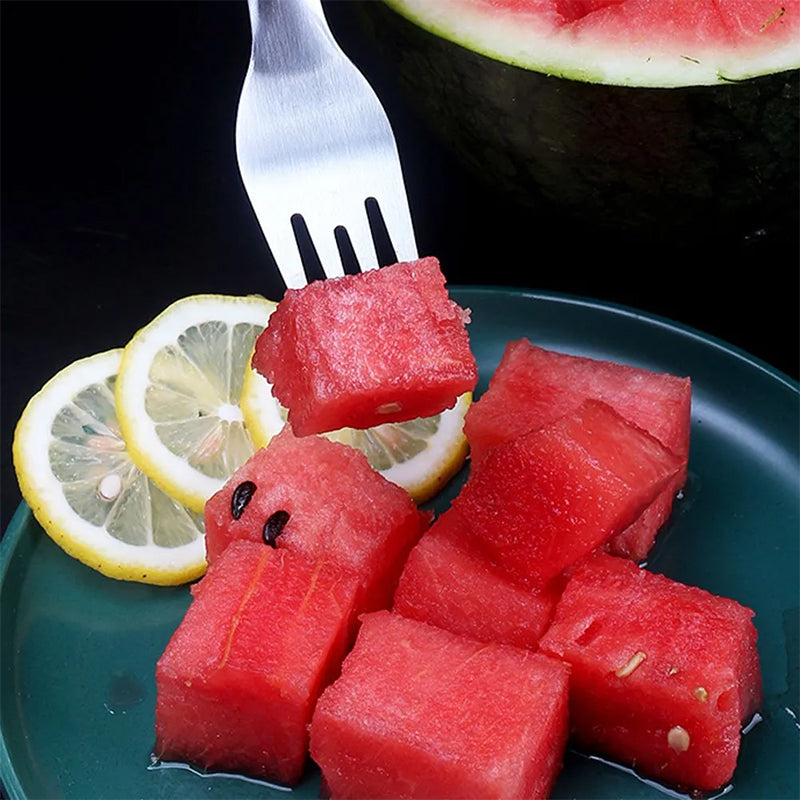 Convenient fruit slicer fork, designed for watermelons, sharp teeth, ideal for kitchen tasks
