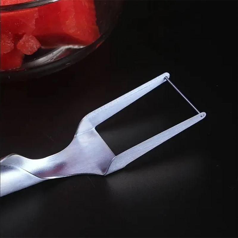 Fruit slicer fork for watermelon, robust stainless steel construction, great for outdoor parties
