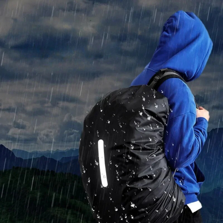 Keep your gear dry: waterproof backpack cover with high-visibility reflective strips.