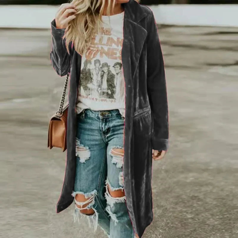 Cozy long duster for women, comfortable & chic for versatile style.