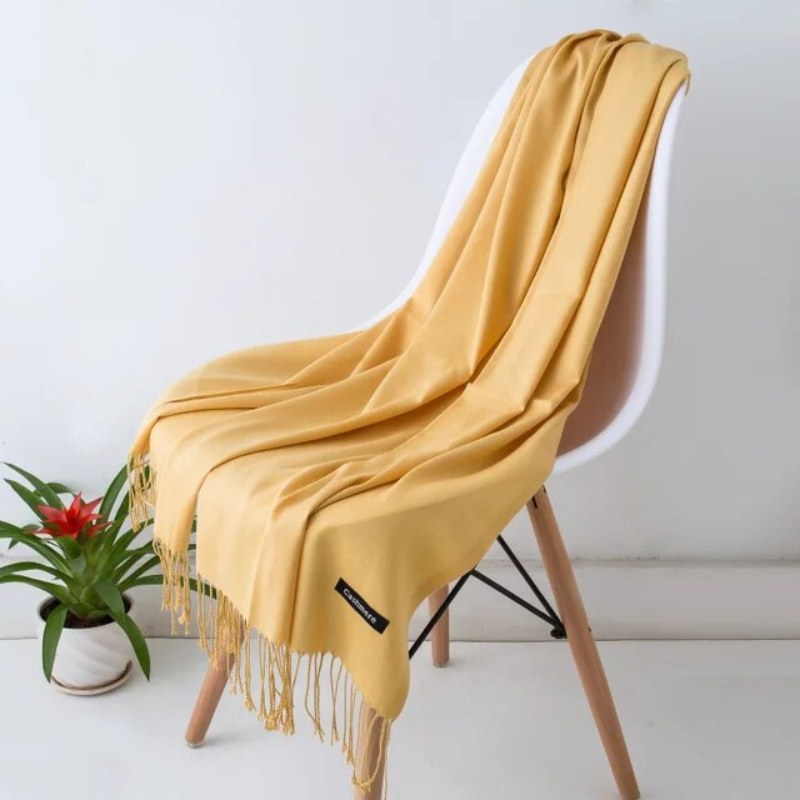 Premium long cashmere blend scarf for women, incredibly soft, ideal for warmth and luxury.