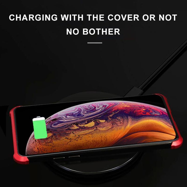 Detail of the magnetic seal on the double-sided glass phone case, ensuring secure closure