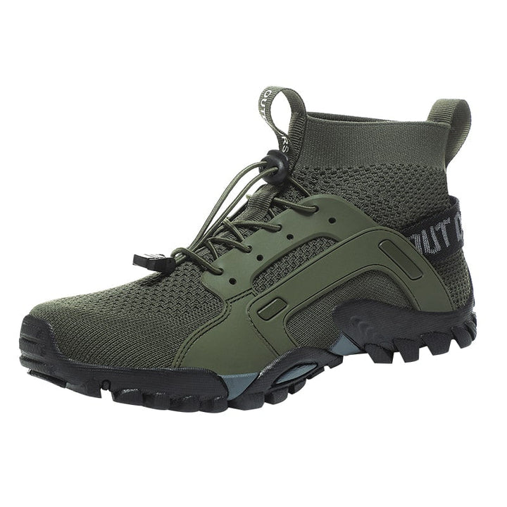 Comfortable men's outdoor barefoot shoes, non-slip sole, for natural movement on any surface.