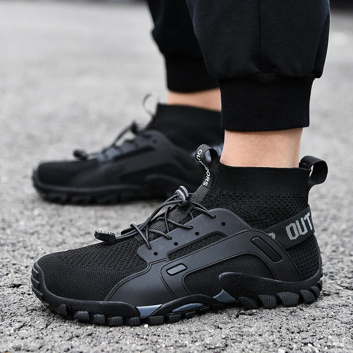 Quick-dry men's sock shoes with non-slip sole for versatile outdoor and intensive workout sessions.