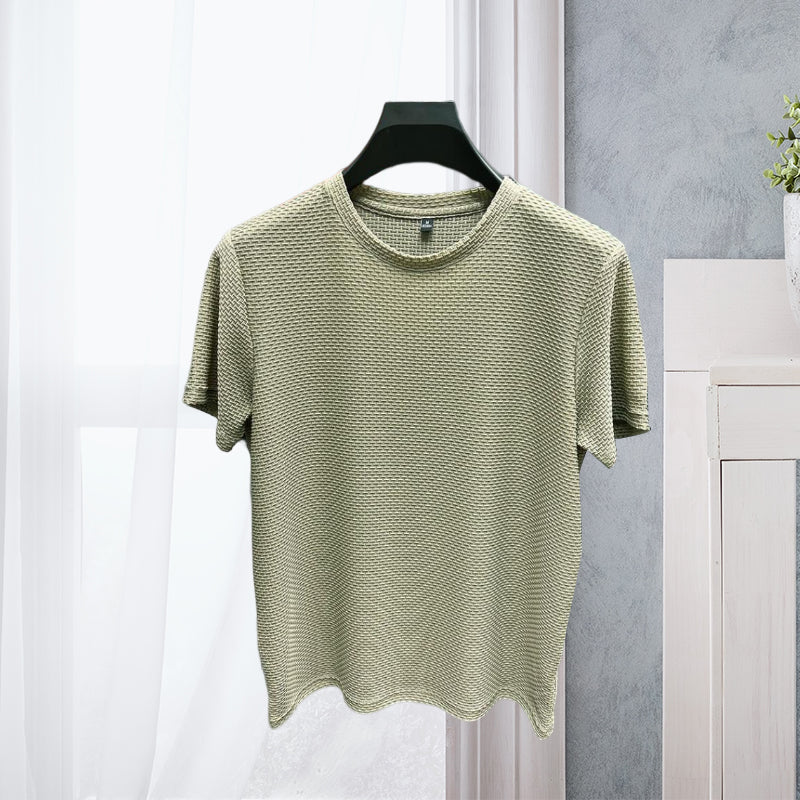 Back view of a men's ice silk mesh t-shirt, showing the athletic cut and breathable fabric.