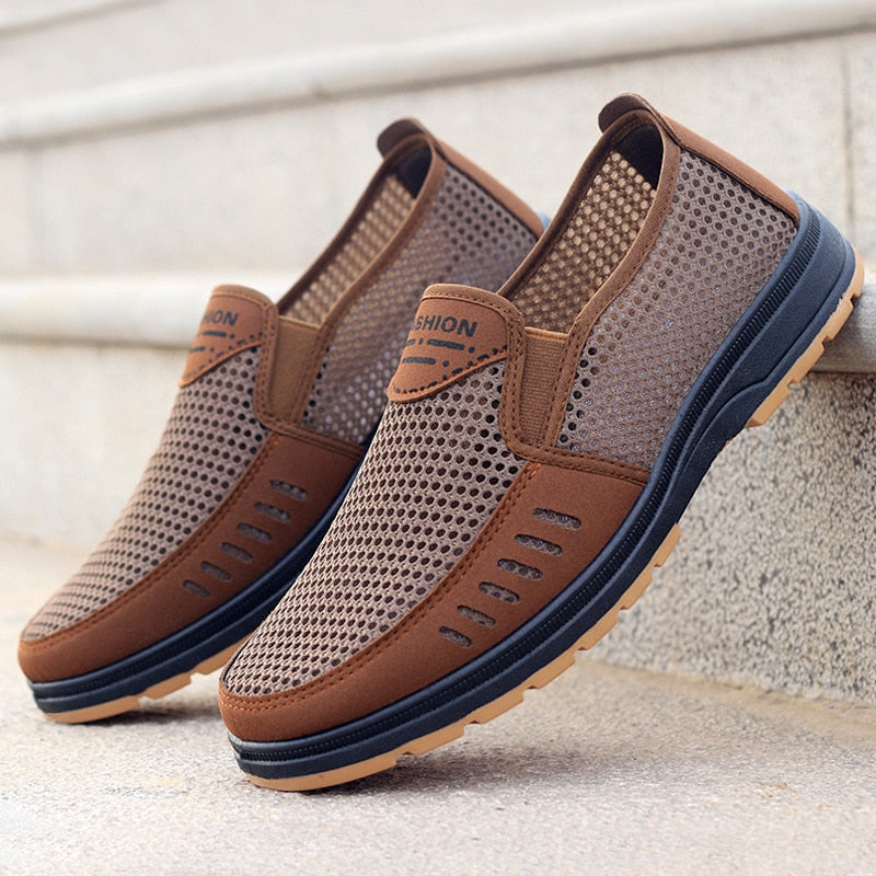 Men's breathable mesh sneakers, lightweight & comfortable for walking. Perfect everyday casual trainers.
