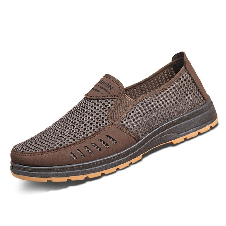 Versatile men's lightweight breathable mesh footwear, offering superior comfort for walking & casual activities.