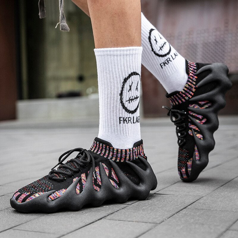 Durable men's everyday sneakers, lightweight breathable mesh for long-lasting comfort.