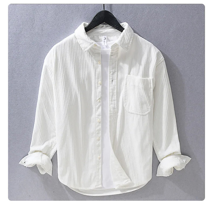 Men's casual long sleeve corduroy shirt, featuring a classic design for relaxed outings