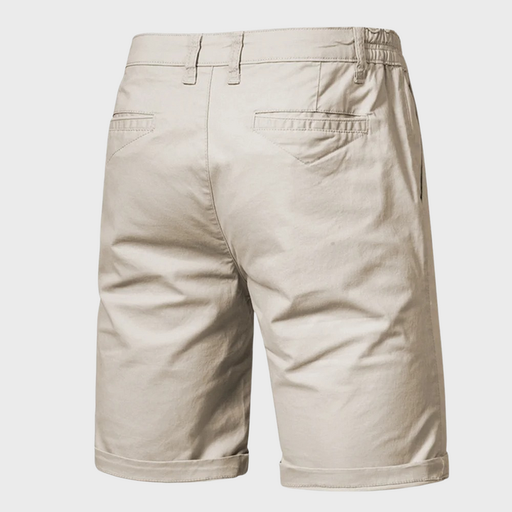 Versatile men's casual shorts, perfect for summer vacations, leisure, and everyday comfort.