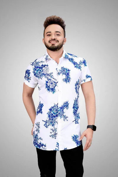 Comfortable men's casual floral short-sleeve summer shirt, great for leisurewear, beach, or vacation.