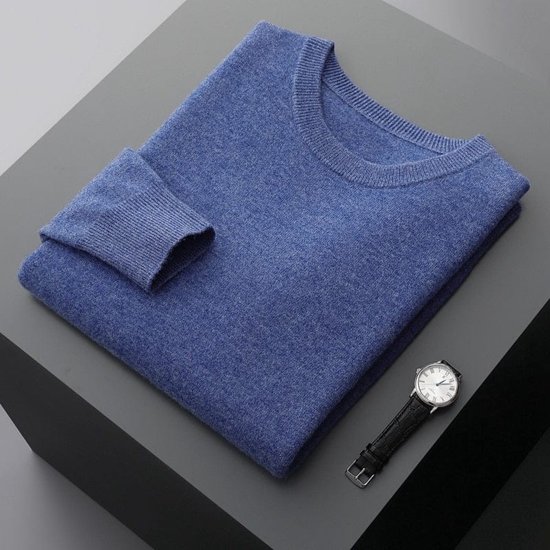 Men's casual long sleeve knit sweater in a cozy crewneck style, perfect for winter fashion.