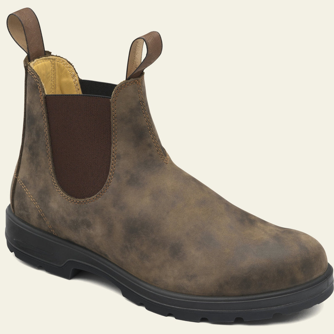 Stylish men's Chelsea boots in rich tan leather, featuring a comfortable fit for diverse mens fashion footwear.
