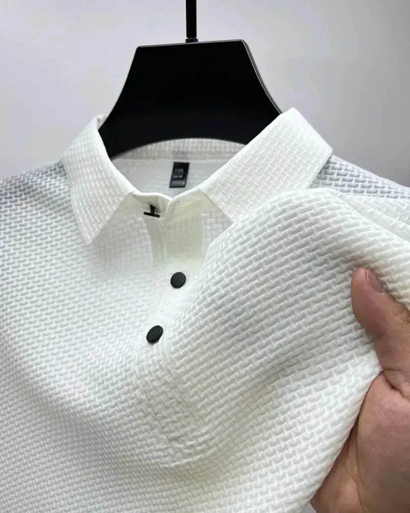 Stylish men's polo shirt, short sleeve design. Ideal for smart casual wear, offering classic style and everyday comfort.