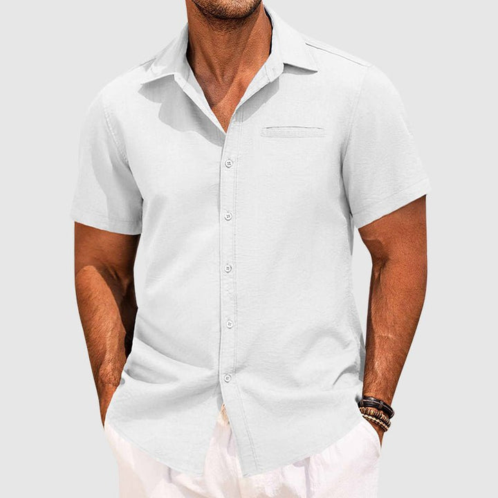 Comfortable men's short-sleeve summer shirt, a classic button-down with chest pocket for warm weather fashion.