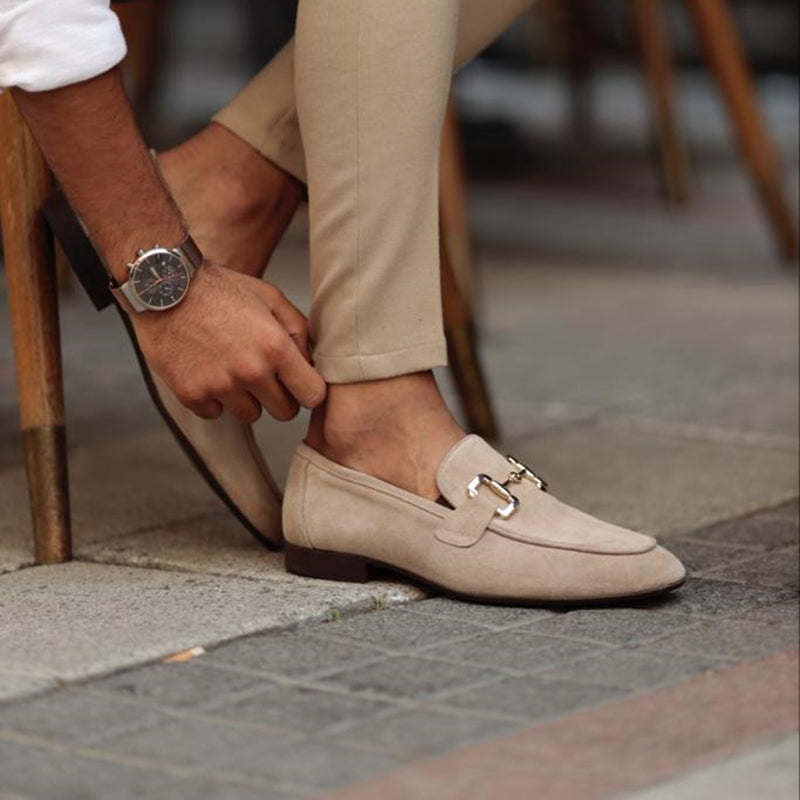 Elegant closed-toe men's horsebit loafers, versatile as dress shoes or smart casual footwear.