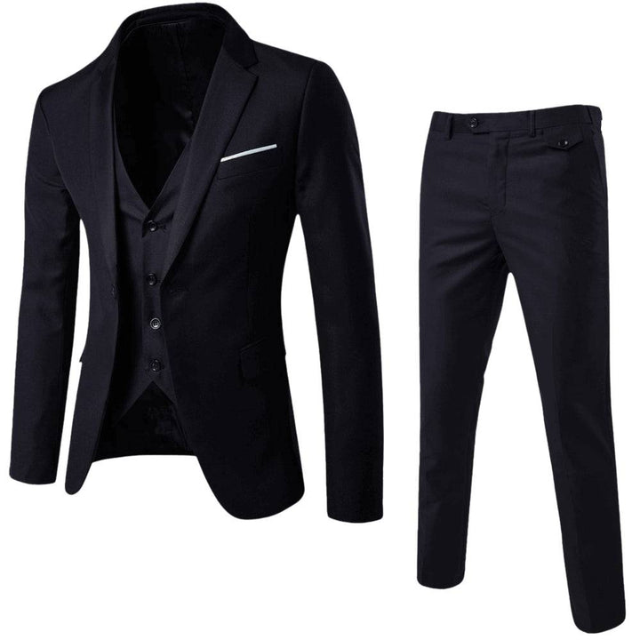 Men's lightweight tailored suit in a classic design, suitable for warm weather formal wear