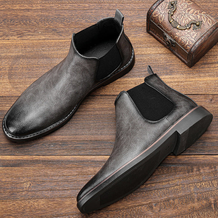 Men's premium leather Chelsea boots, designed for comfort and durability as casual boots