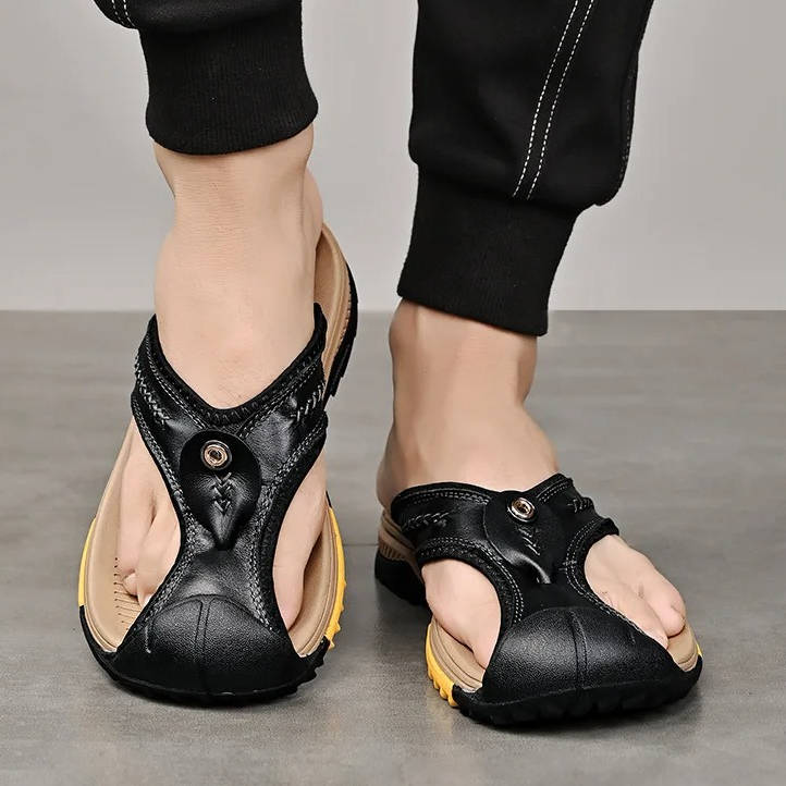 Men's closed-toe sandals with non-slip, water-resistant design. Ideal for outdoor adventures & beach comfort.
