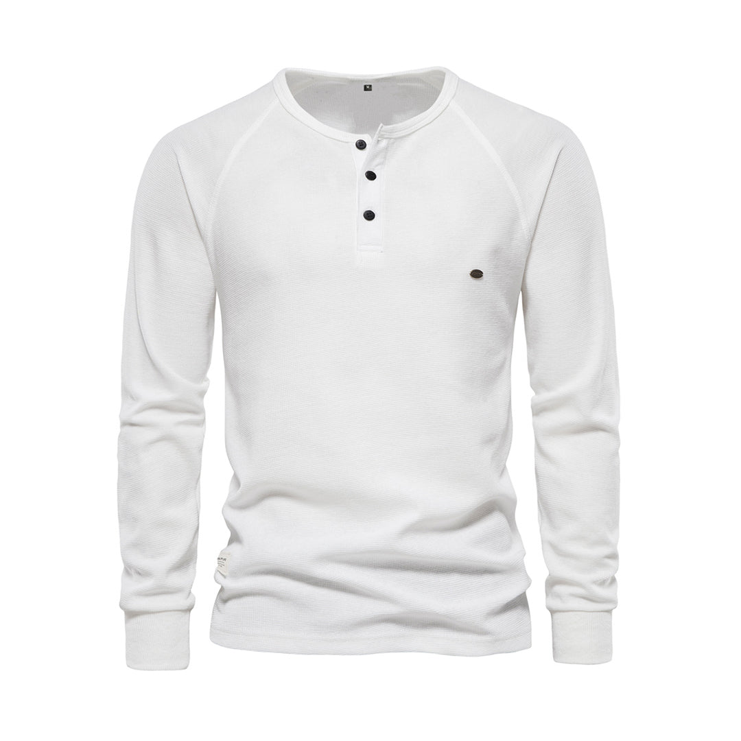 Men's versatile long sleeve casual shirt, perfect for layering and comfortable autumn style.