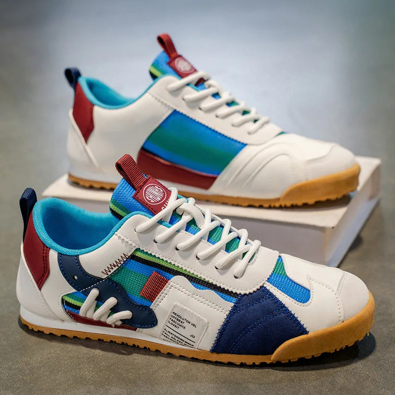 Men's athletic utility shoes with superior durability, ideal for walking and everyday comfort.
