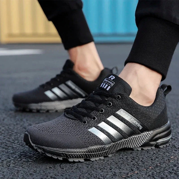 Men's dynamic performance running shoes, ideal for training, gym, and active fitness workouts.