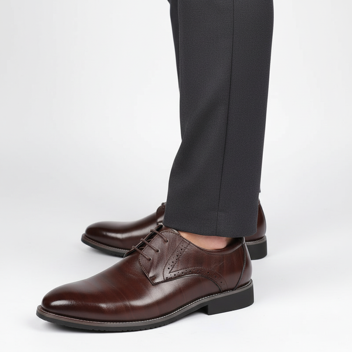 Men's business formal shoes, elegant lace-up style, ensuring comfort and a professional look for office wear.
