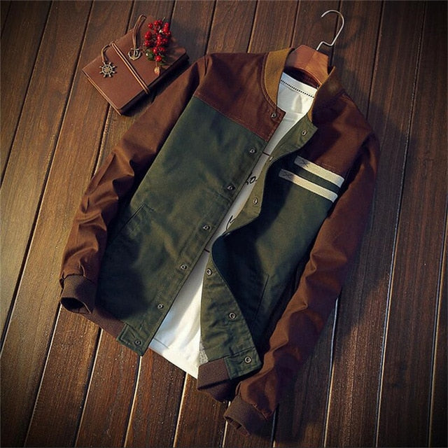 Men's military-style bomber, lightweight, vintage green finish, great for casual autumn outfits.