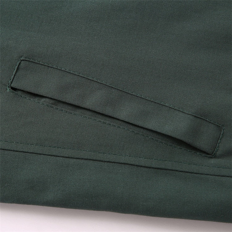 Classic men's vintage military-style bomber jacket in green, ideal lightweight outerwear.