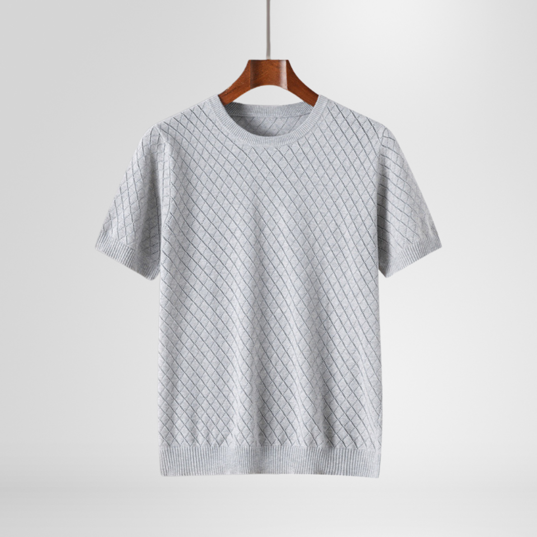 Comfortable men's diamond knit crewneck pullover. Perfect long sleeve sweater for fall & winter everyday fashion.