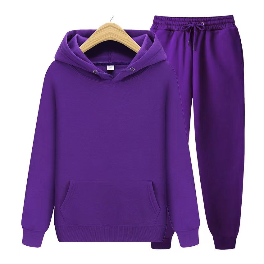 Warm men's sport suit with moisture-wicking fabric. Ideal for gym wear & cold weather outdoor clothing.