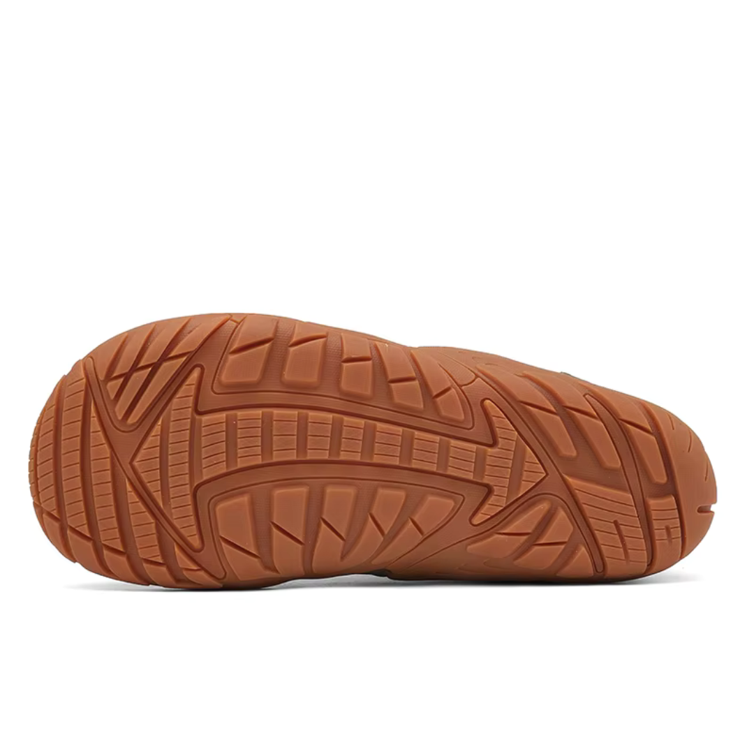 Men's Joren waterproof winter sneakers, lined for warmth, featuring a durable anti-slip sole for all outdoor shoes.