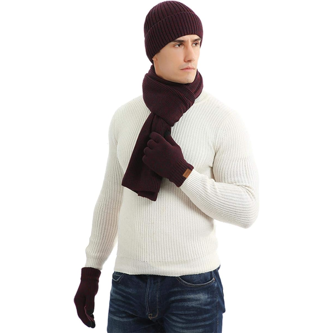 Men's outdoor winter set: warm beanie, comfortable scarf & practical touchscreen gloves.