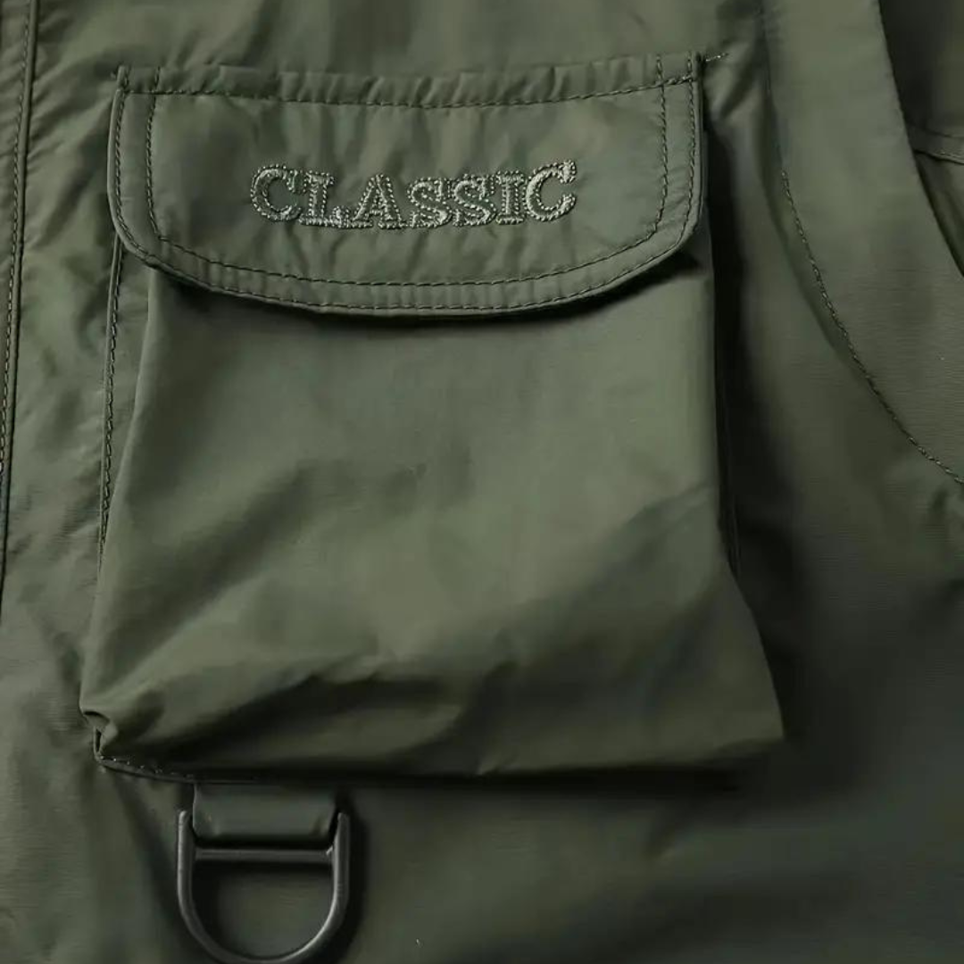 Men's spring jacket Leif, water-repellent design with a handy removable hood for changing weather.