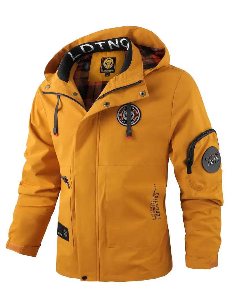 Stylish men's lightweight outdoor jacket, Torben model, hooded, windproof & waterproof for daily comfort.
