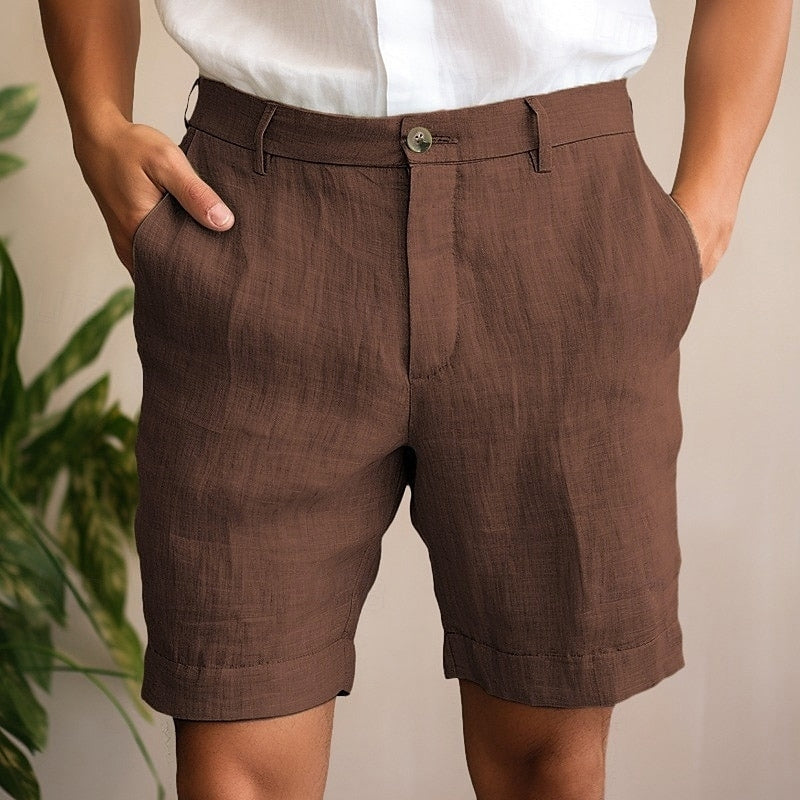Comfortable men's relaxed fit shorts, lightweight and breathable for summer. Ideal for warm weather.