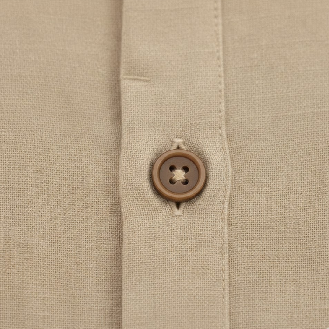 Classic men's short sleeve summer shirt, button front, casual, comfortable, and versatile.