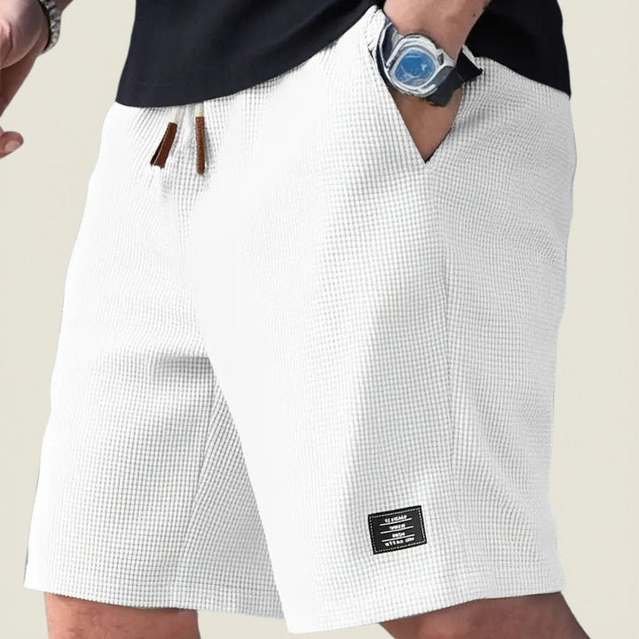 Men's lightweight summer shorts for casual wear, elastic waist & drawstring for daily comfort.