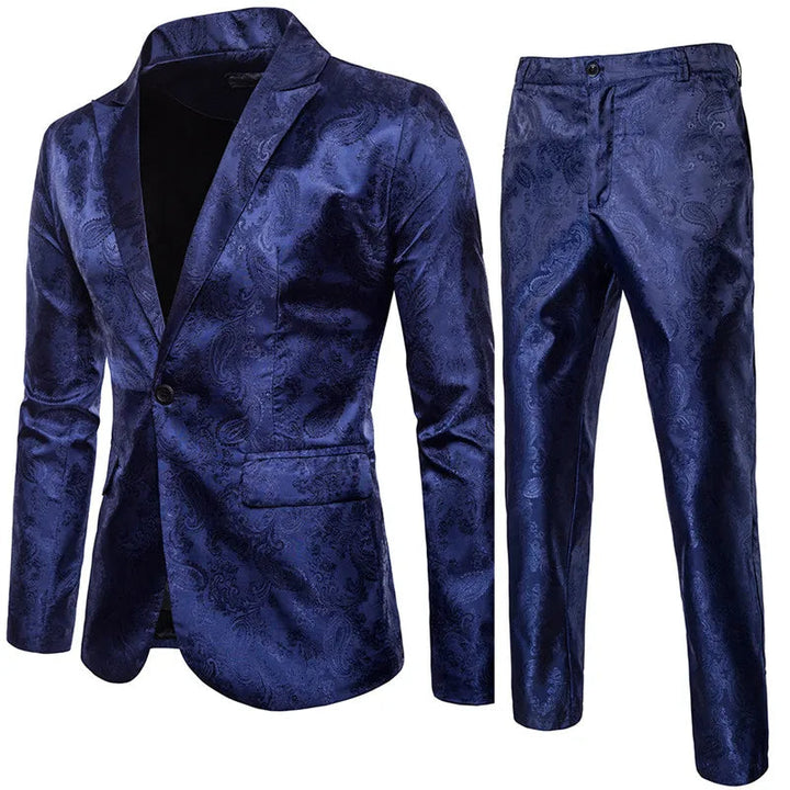 Stylish men's fashion two-piece slim fit suit, a classic choice for formal wear, business, or special events.