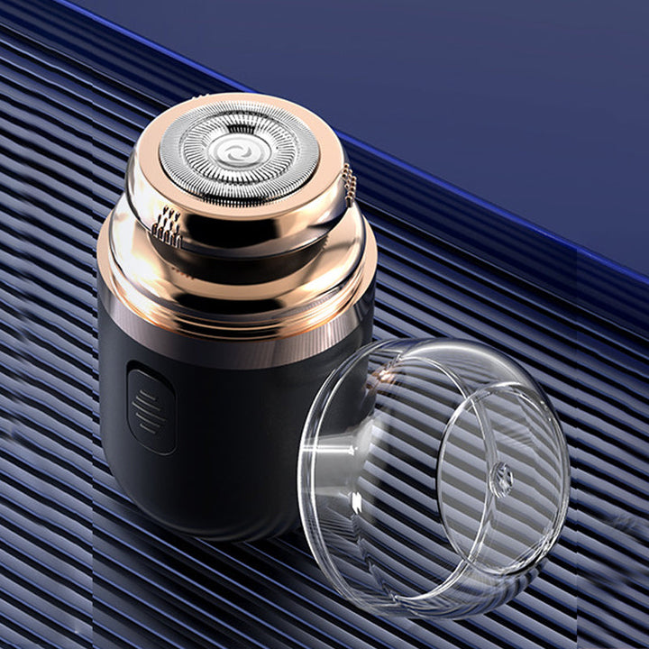 Small yet powerful electric shaver for men, a must-have travel accessory for grooming