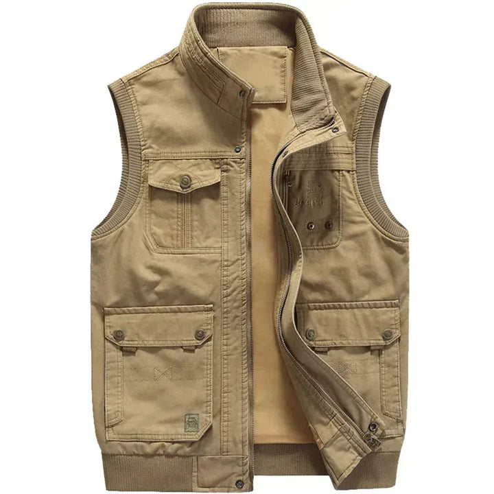Men's multi-pocket utility vest for outdoor hiking, fishing & travel. Durable, versatile design for adventure.