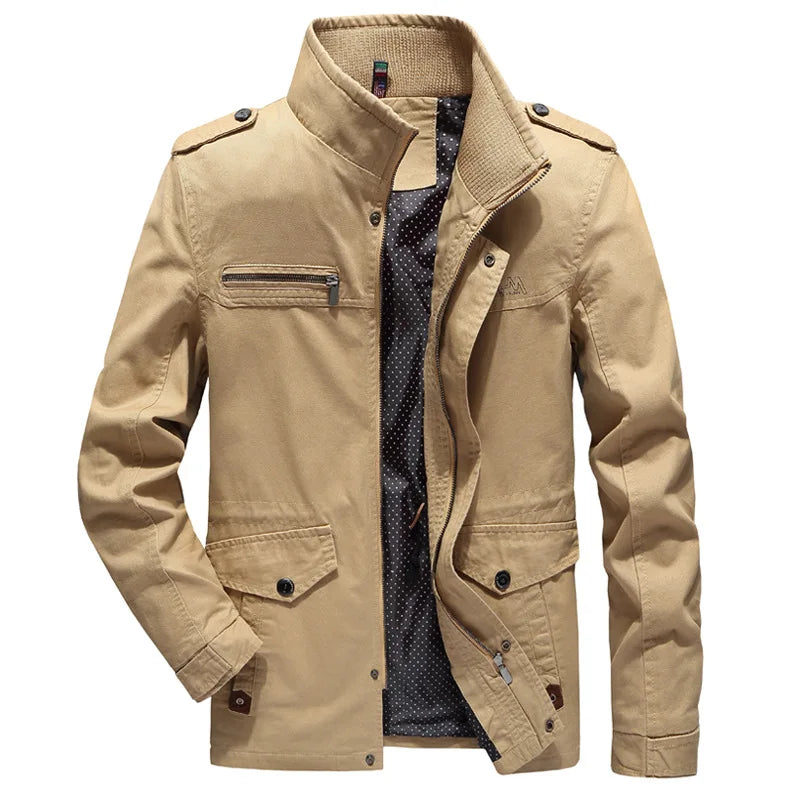 Durable men's Olivier cargo jacket. Versatile autumn outerwear with practical pockets, ideal for everyday casual wear.