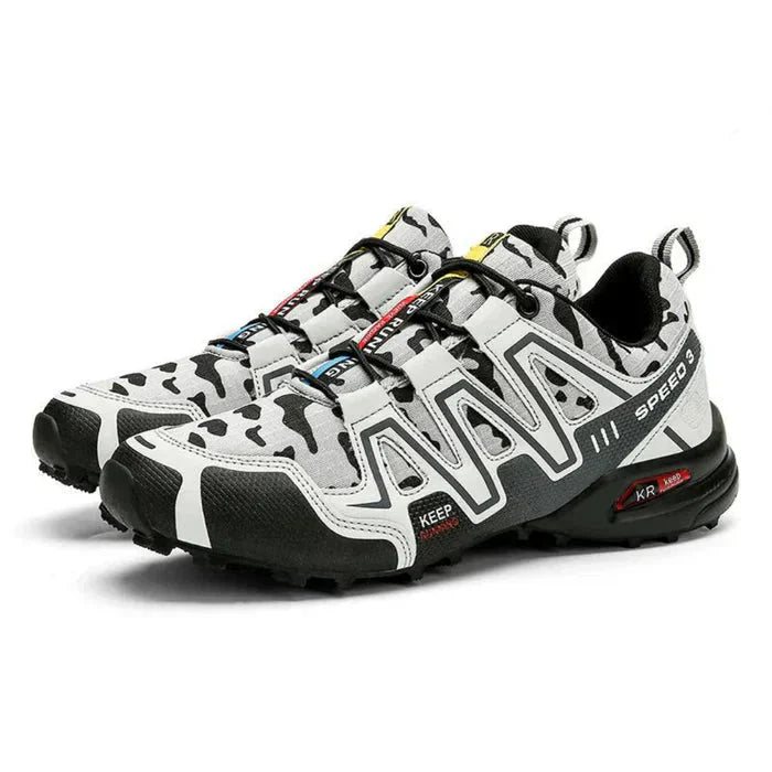 Men's supportive orthopedic sneakers, designed for pain relief and superior arch support during walks.