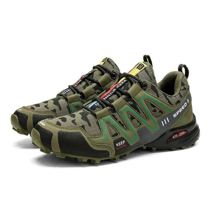 Men's orthopedic support sneakers with cushioned camo sole for comfort and foot pain relief. Ideal for active men.