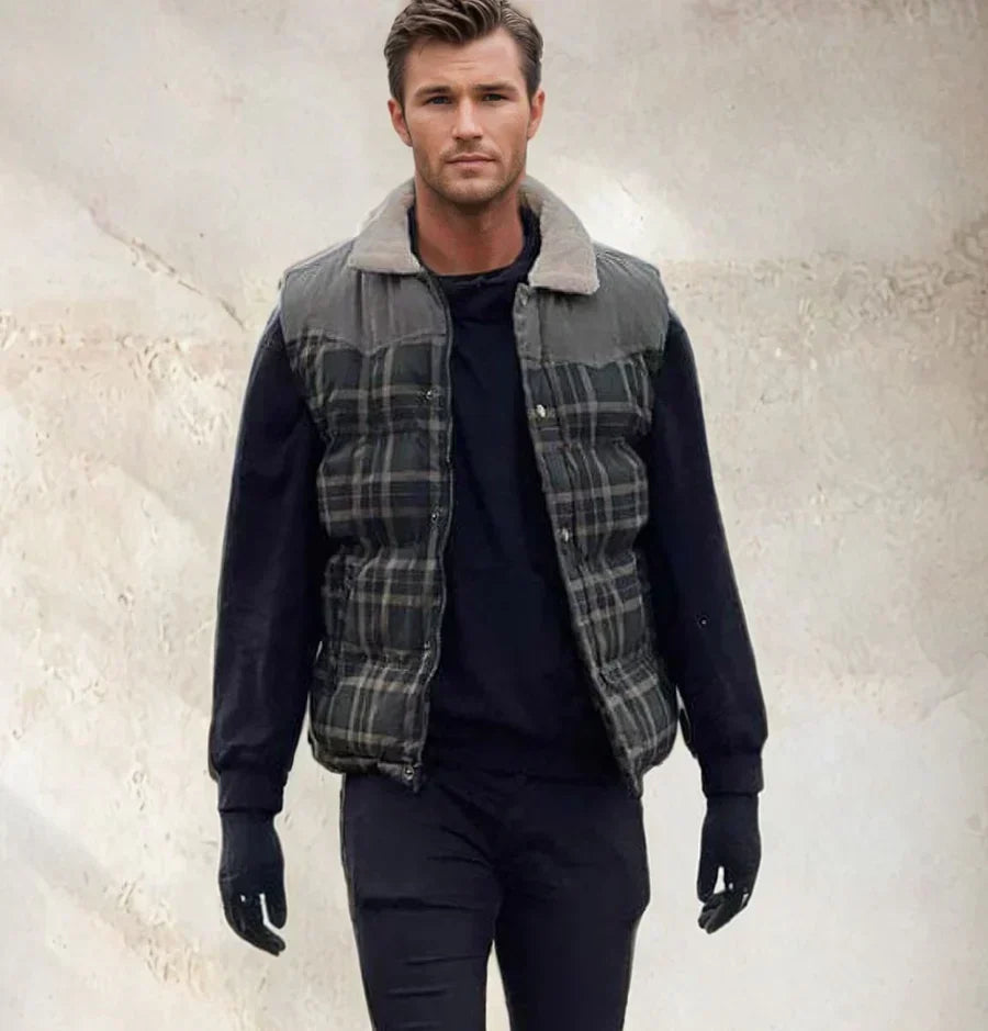 Stylish men's plaid check gilet vest for outdoor activities. Features a warm stand collar, ideal for winter fashion.