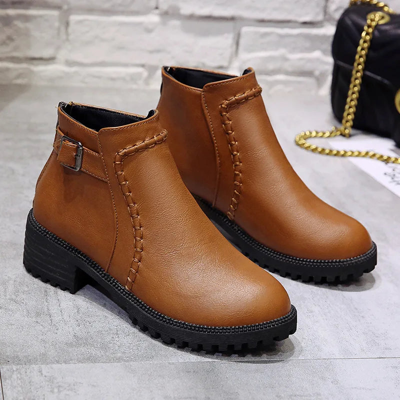 Side view of men's brown leather ankle boots, designed for comfort and orthopedic support, casual style