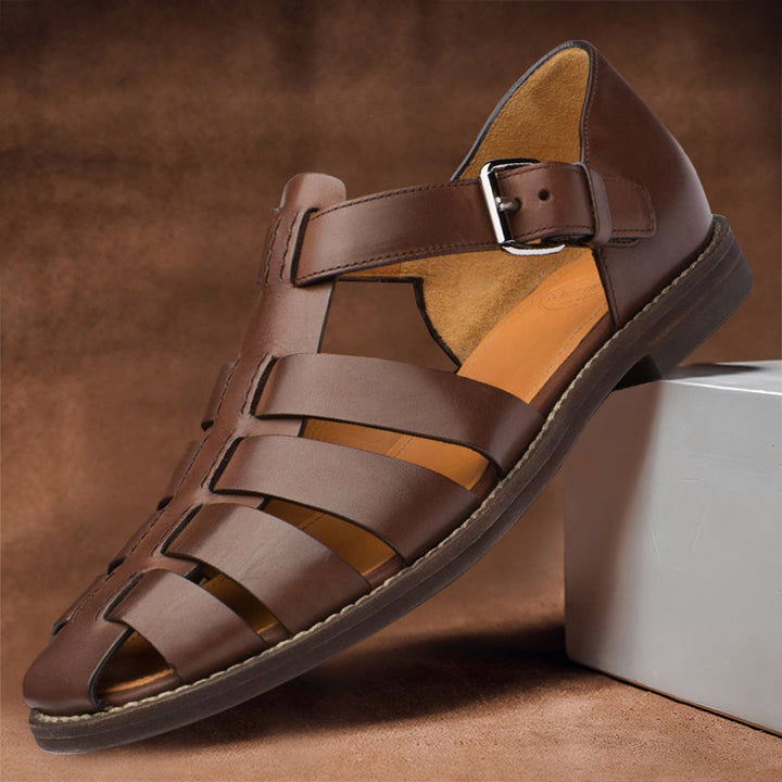 Comfortable men's fisherman sandals, adjustable straps & sturdy design for all-day wear and outdoor comfort.